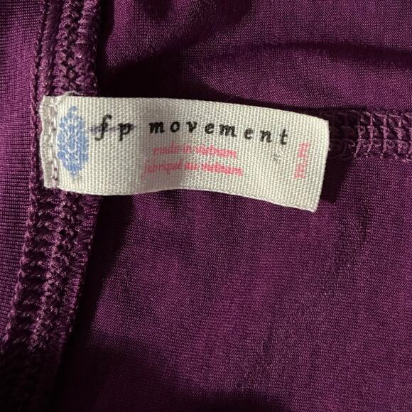 Free People Movement Women’s Medium Top Long Sleeve Crop High Low Flowy - Picture 4 of 6